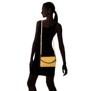 COACH Signature Chain Crossbody